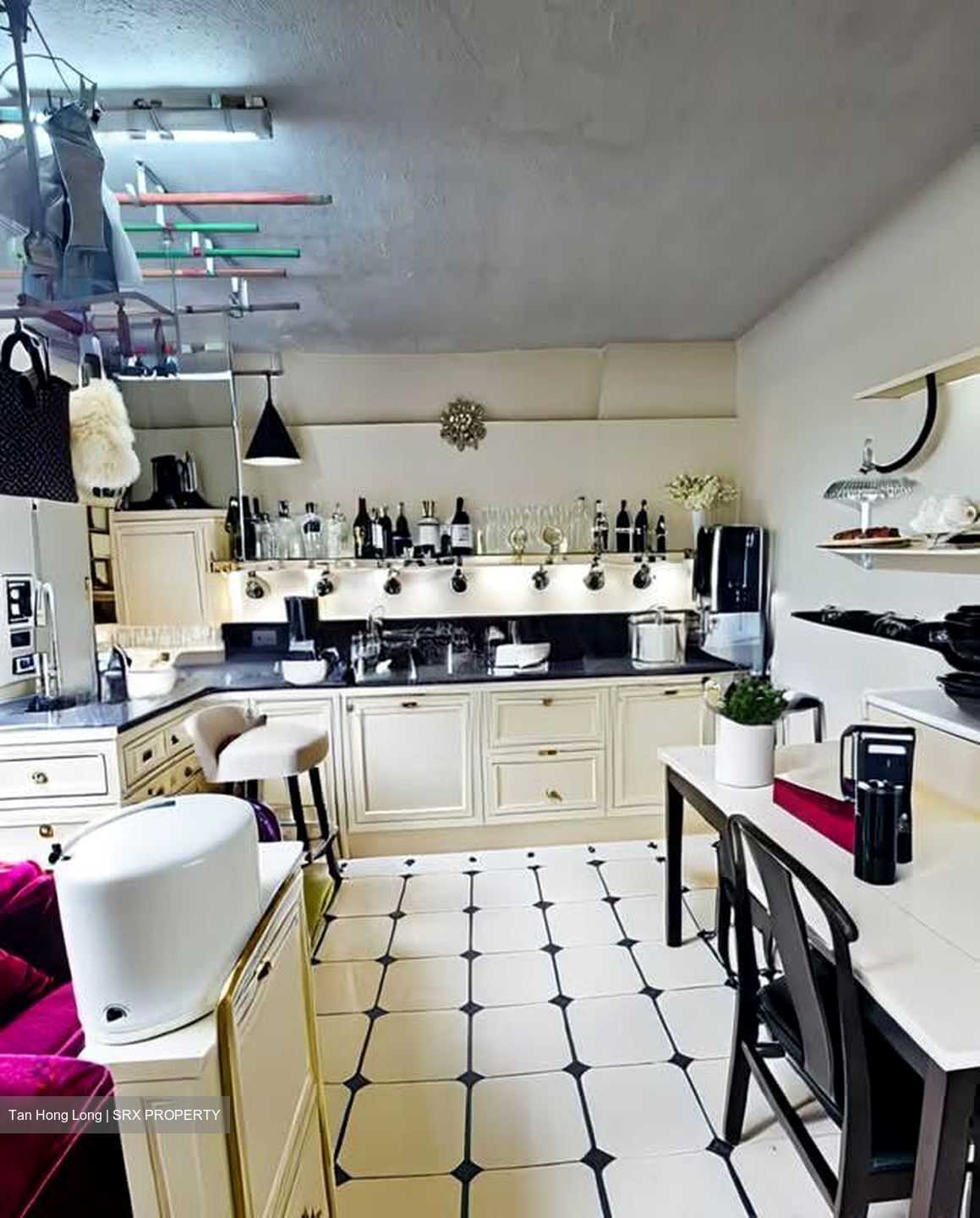 Blk 548 Jurong West Street 42 (Jurong West), HDB Executive #573732361